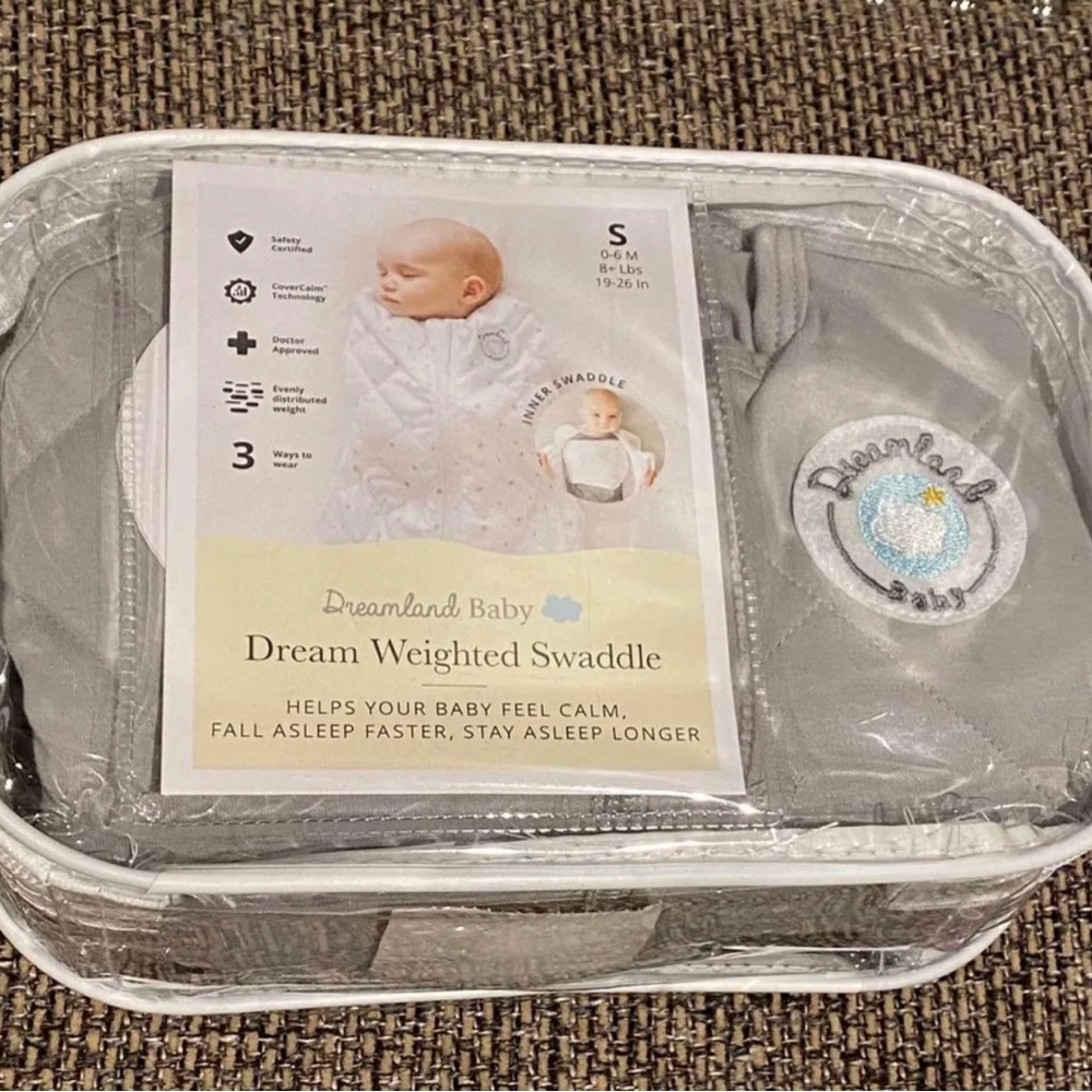 BRAND NEW Dreamland Baby Swaddle